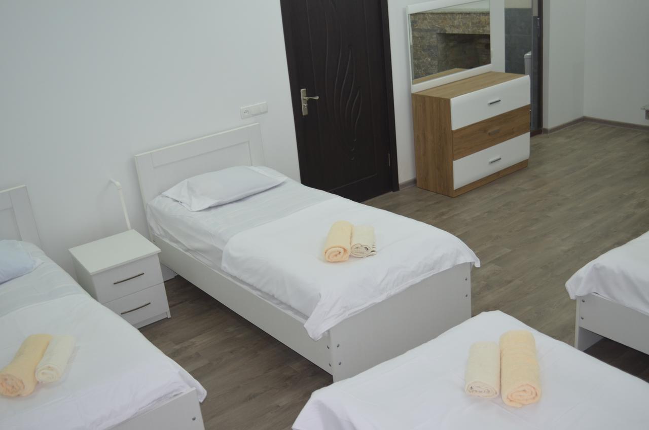 Lia Guest House Kobuleti Extérieur photo